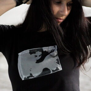 Grunger  black t-shirt