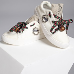 Sneakers • project by FrictionCode meets Hedonista