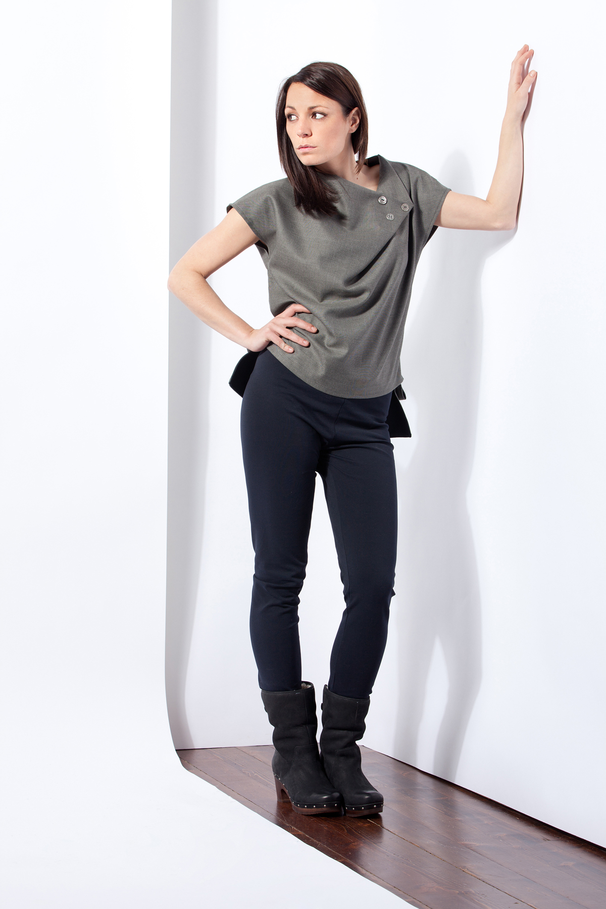 GREY BLOUSE GREY BLOUSE