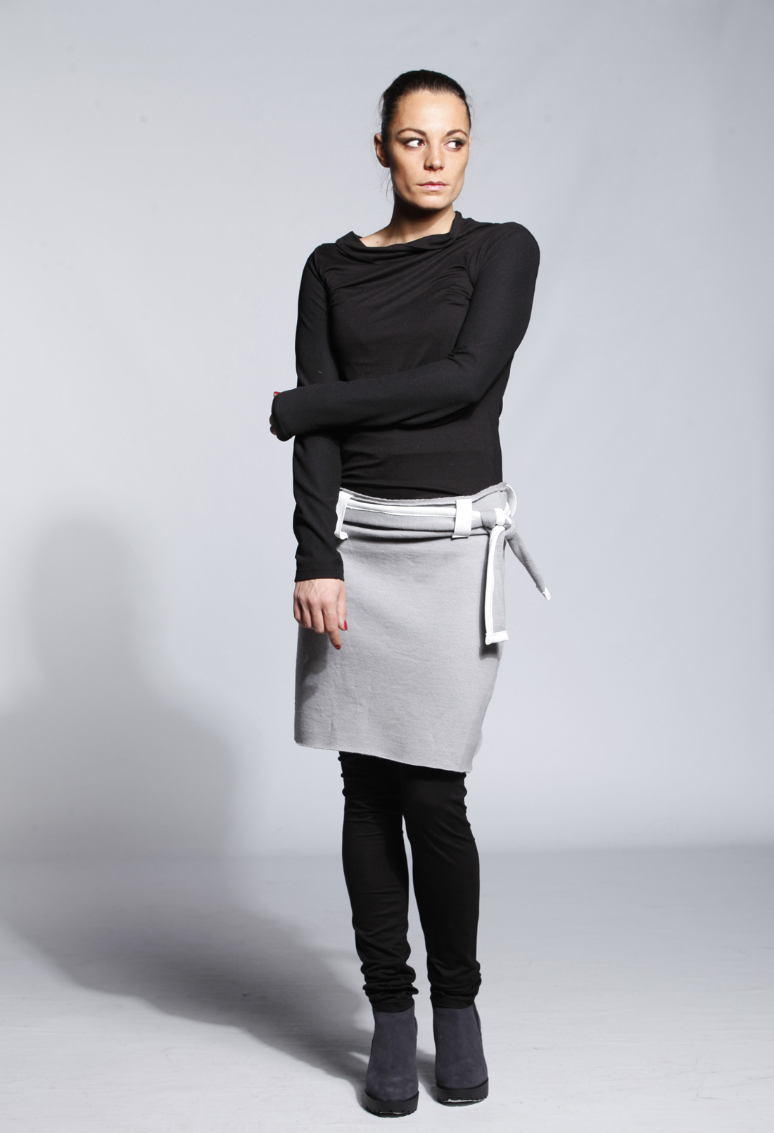 GRAY SKIRT GRAY SKIRT